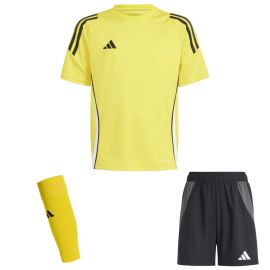 adidas Tiro 24 Trikotsatz Kinder 3-teilig Fussball Trikot Shorts Competition Match Sleeve Stutzen