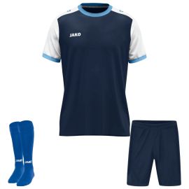 view:front;position:11;concreteColor:631;baseColor:948;colorCombination:1103;colorBlock1:631;colorBlock2:781;colorBlock3:555