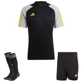 view:front;position:11;concreteColor:826;baseColor:953;colorBlock1:826;colorBlock2:600;colorBlock3:560