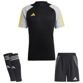 view:front;position:11;concreteColor:826;baseColor:953;colorBlock1:826;colorBlock2:534;colorBlock3:600