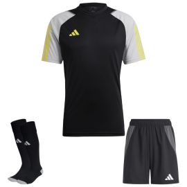 view:front;position:11;concreteColor:826;baseColor:953;colorBlock1:826;colorBlock2:534;colorBlock3:560
