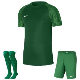 view:front;position:11;concreteColor:567;baseColor:953;colorBlock1:567;colorBlock2:560;colorBlock3:560