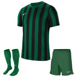 view:front;position:11;concreteColor:726;baseColor:952;colorCombination:1105;colorBlock1:726;colorBlock2:600;colorBlock3:535