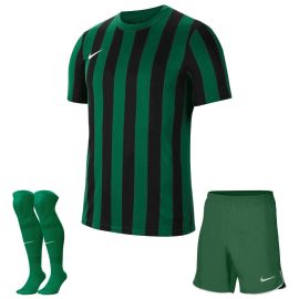 view:front;position:11;concreteColor:726;baseColor:952;colorCombination:1105;colorBlock1:726;colorBlock2:600;colorBlock3:600
